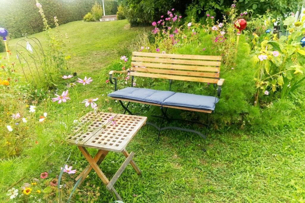 Seenah - Ihre Wohnung Am Bodensee / Untersee Gaienhofen  Buitenkant foto
